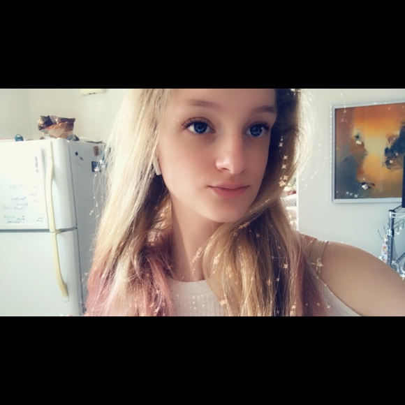 Meet your Posher, Brianna - Picture 1 of 1